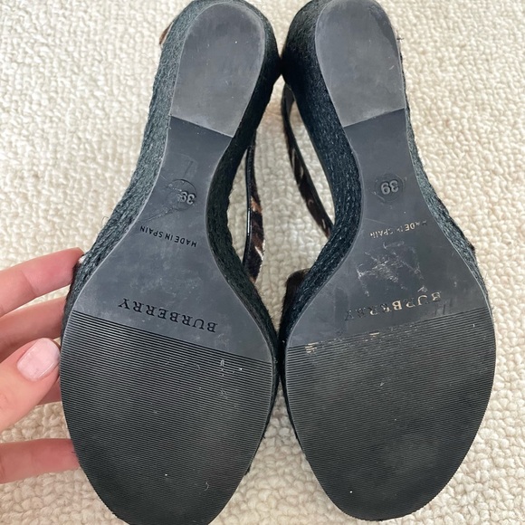 Burberry wedge platform sandals - Picture 4 of 4